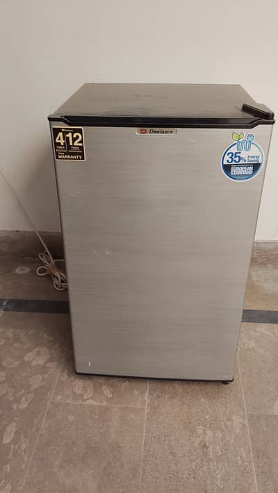 fridge new model in in warenty grey colore dawlance