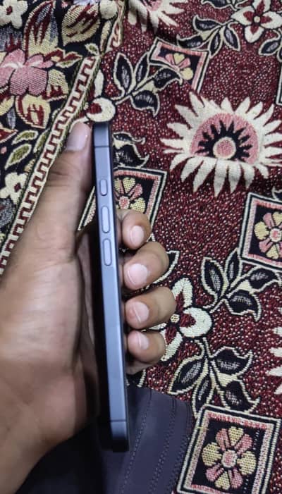 Apple iPhone 17