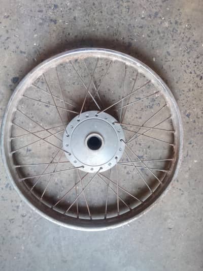 70 ki front wheel rim thora wald hony wala hai baki all ok hai