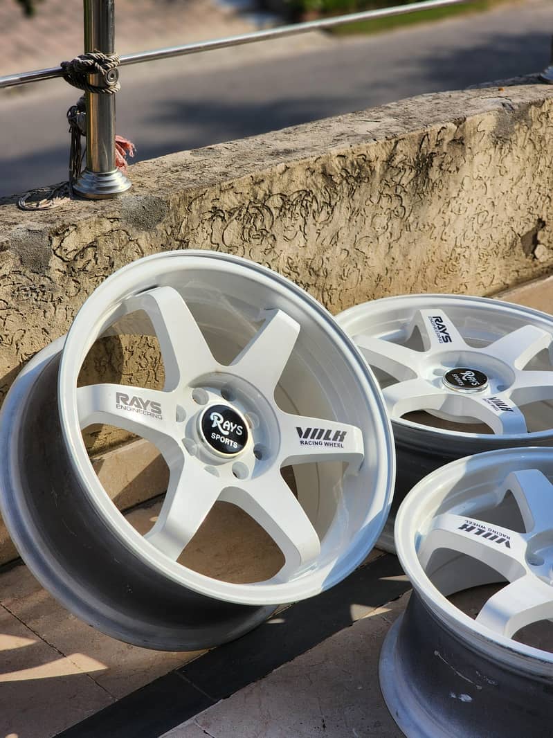 16 inch Rays TE37 1