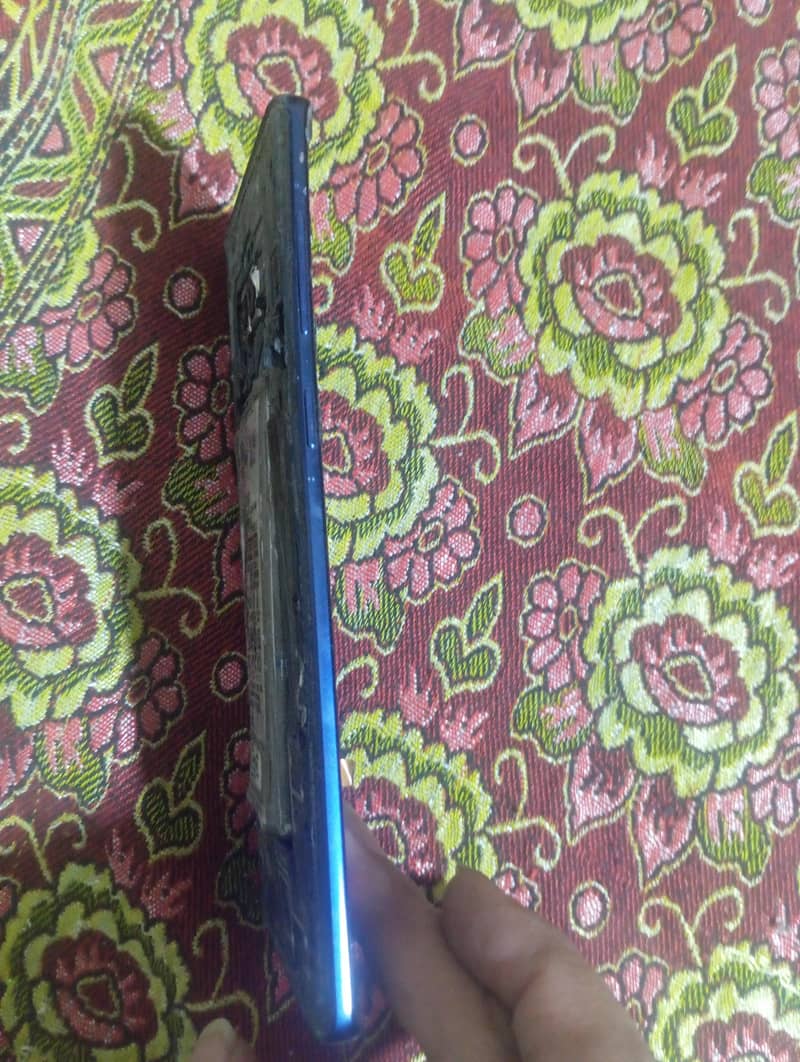 Samsung Mobile Note 9 5