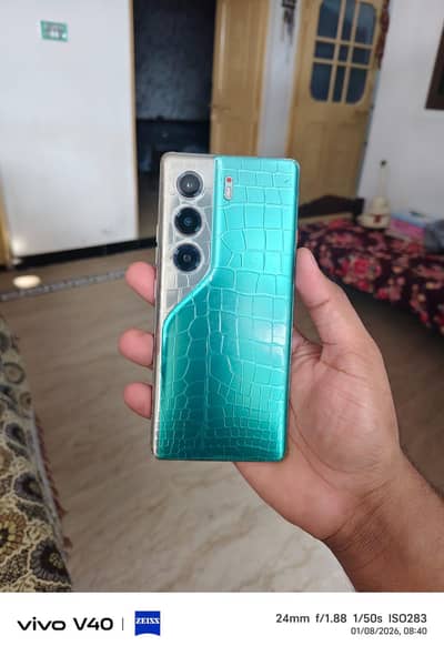 Tecno Camon 40 pro