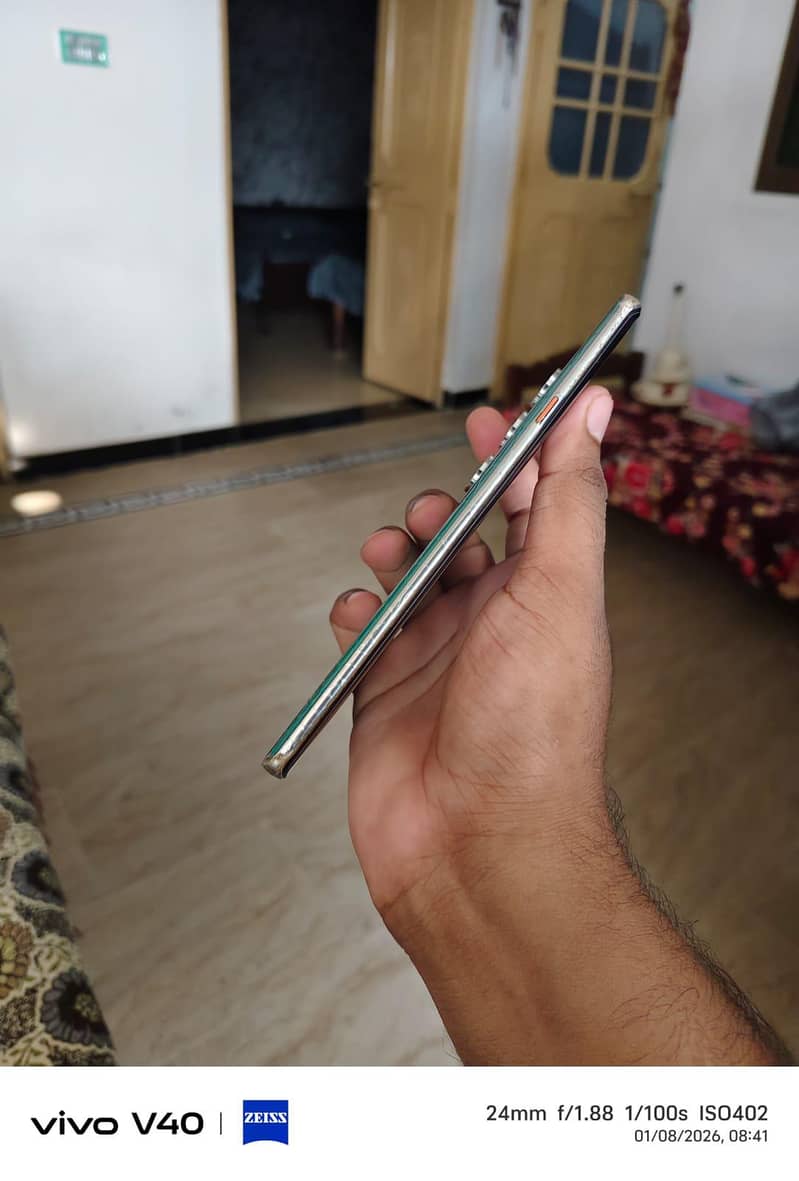 Tecno Camon 40 pro 2