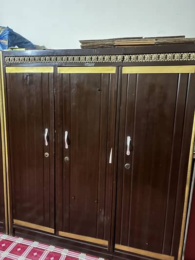 Three wardrobes in 10/9 condion 24k