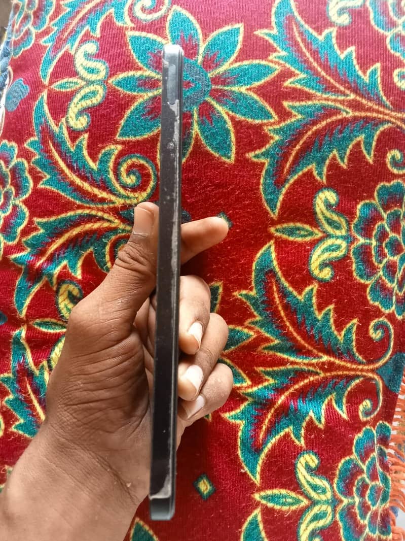 Realme C53 3