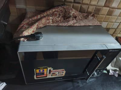 Mocrowave/ Oven/ Dawlance