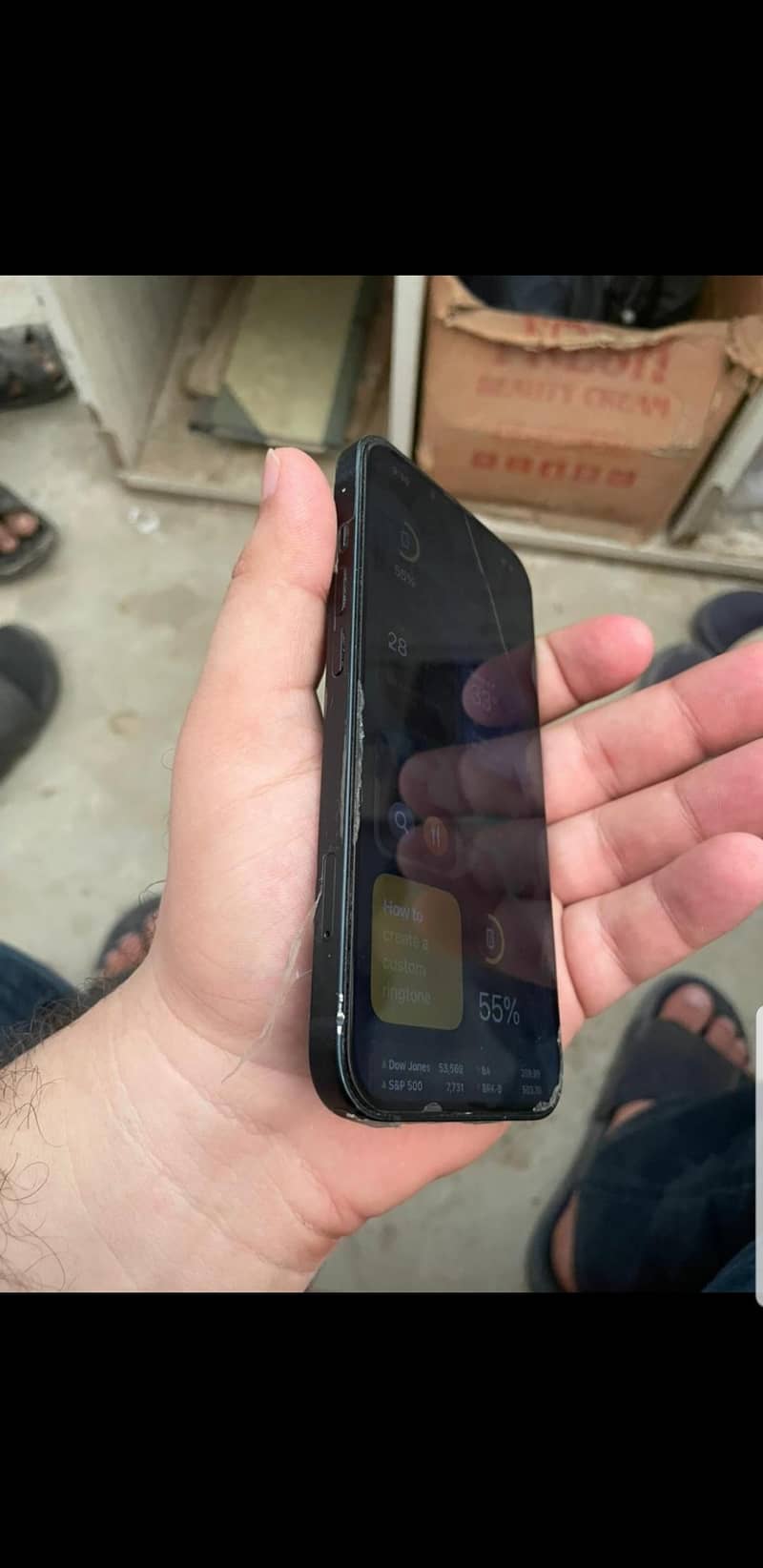 Apple iPhone 13 2