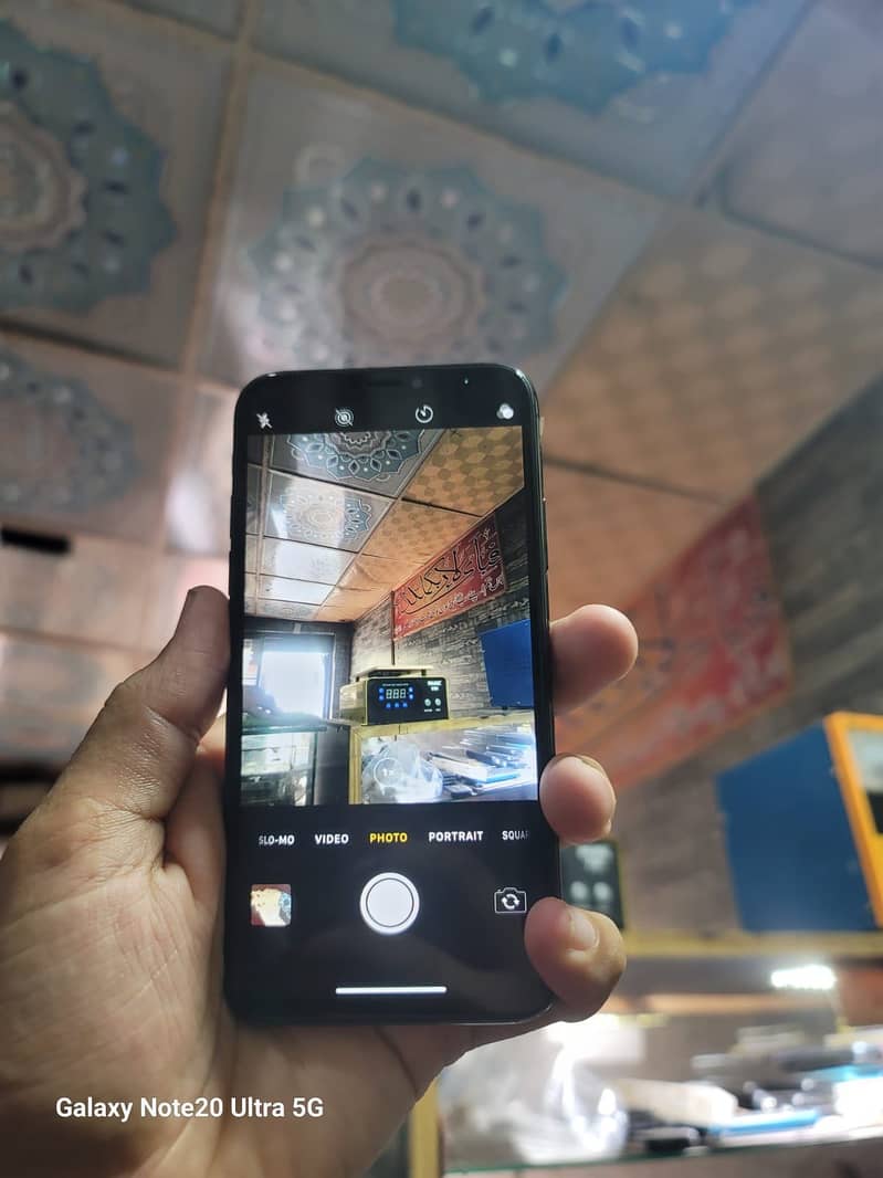 Apple iPhone X 1