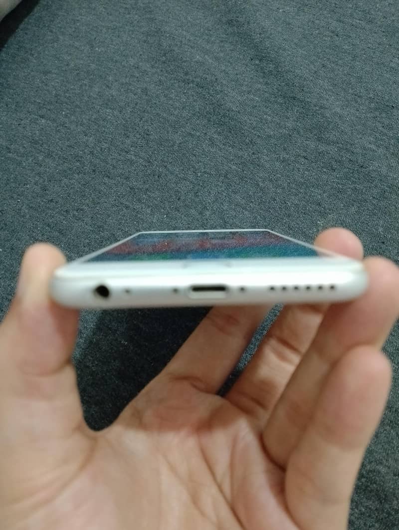 Apple iPhone 6 3