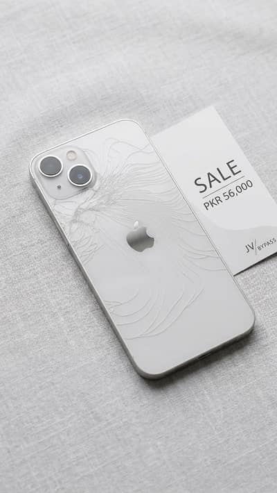 Apple iPhone 13