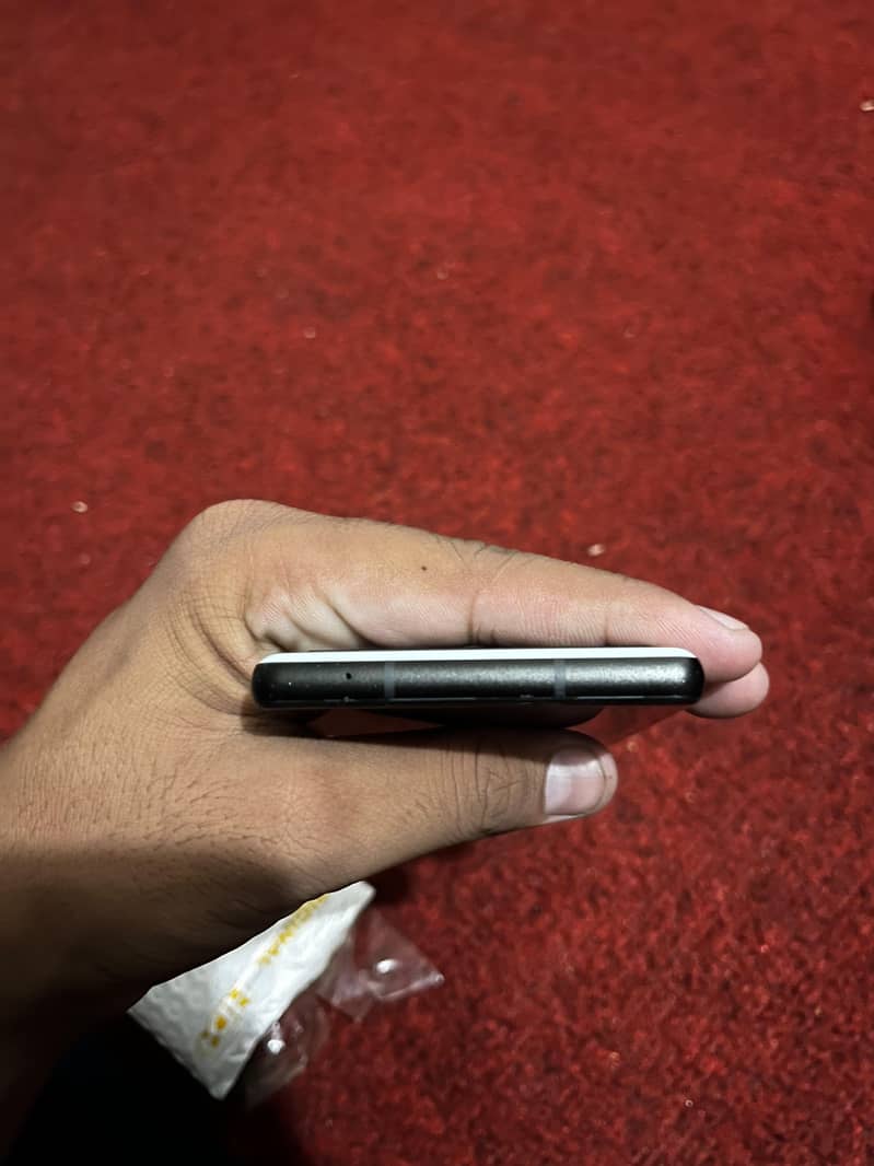 Google Pixel 6a 5