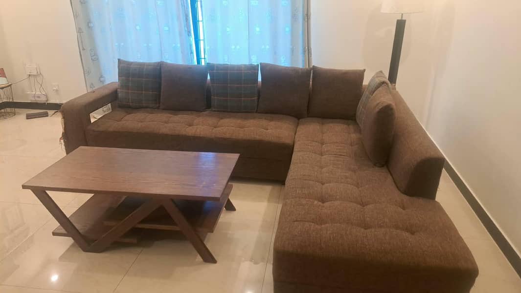 L shape sofa in good condition 5