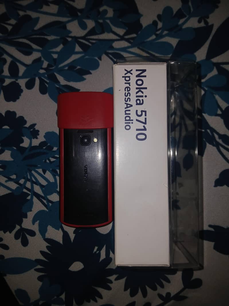 Nokia 5710 2