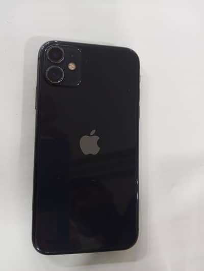 Apple iPhone 11 battery health 100