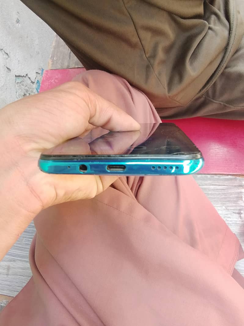 Infinix Note 8 2