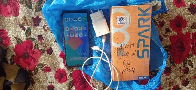 Tecno Spark 8C