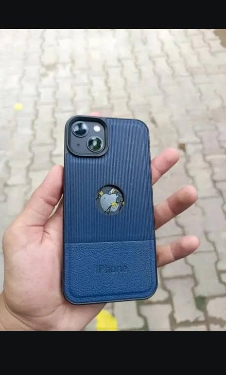 Apple iPhone 13 1