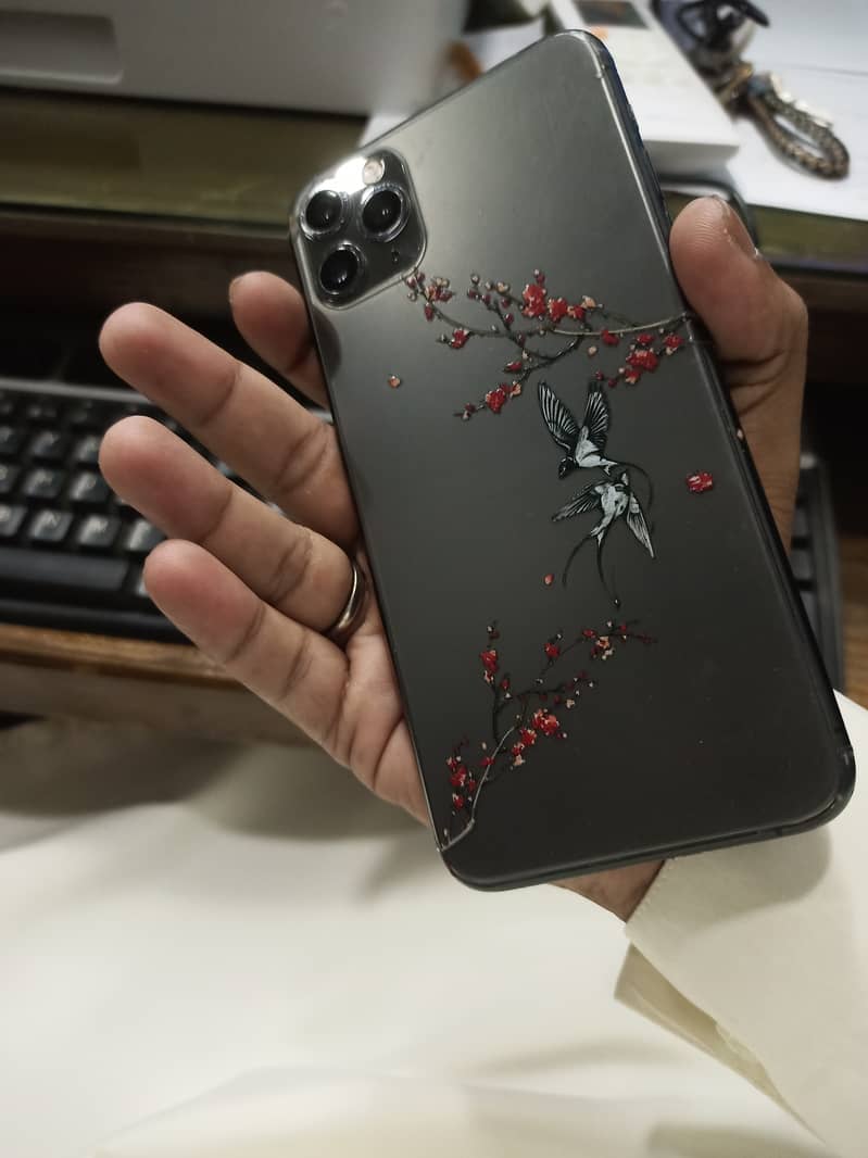 Apple iPhone 11 Pro Max 5