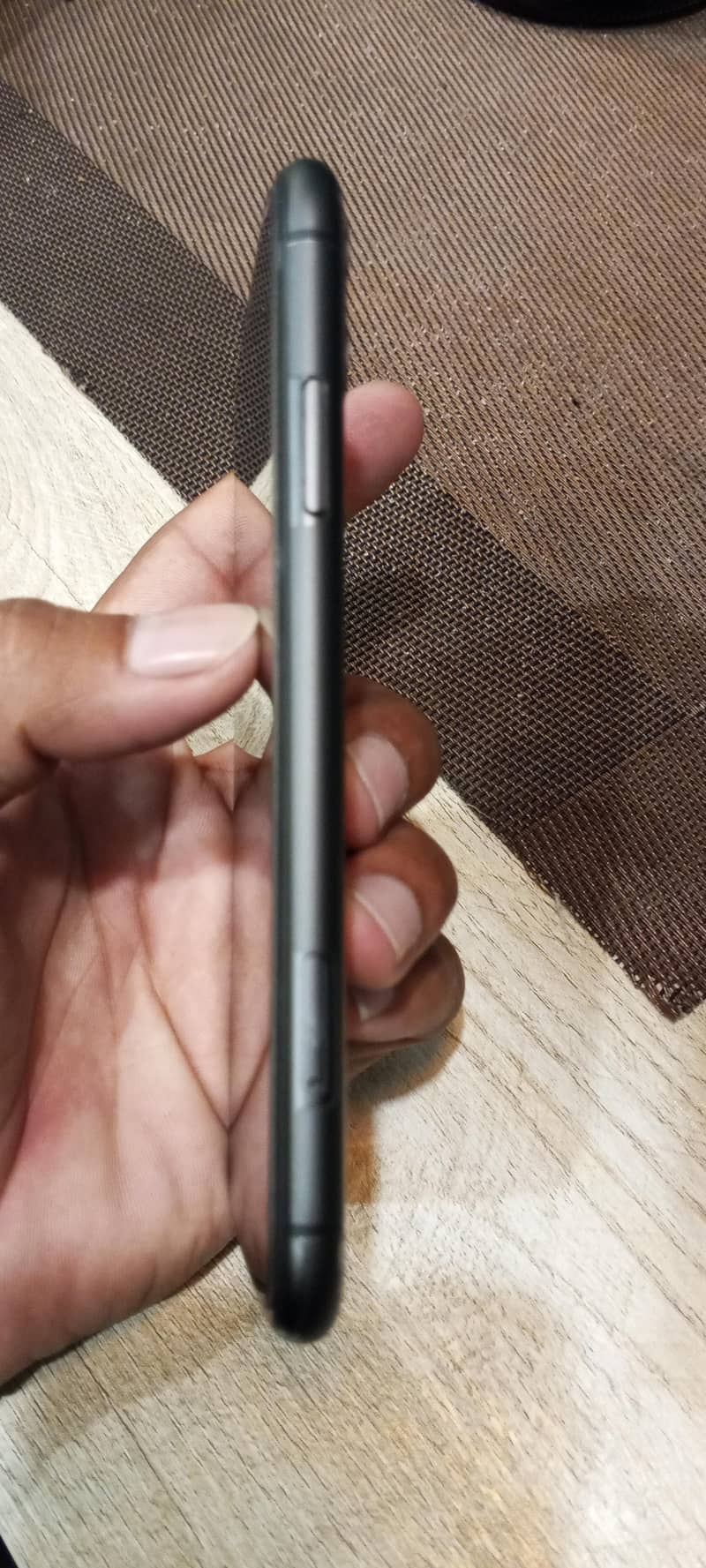 Apple iPhone 11 1