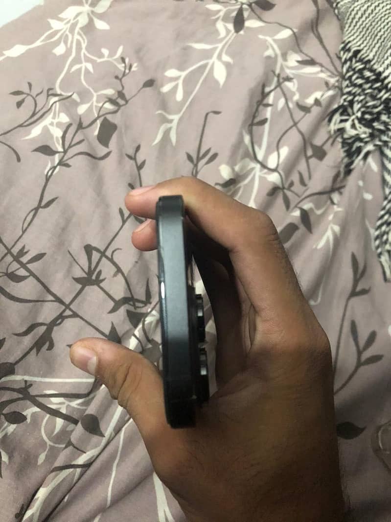 Iphone 14 pro 2