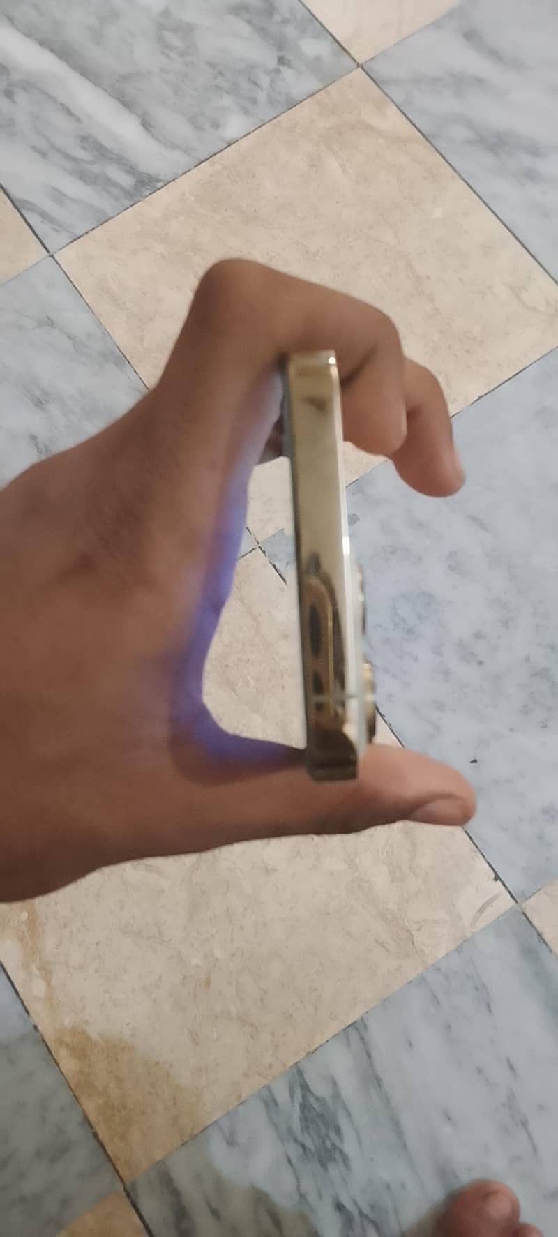 Apple iPhone 13 Pro 3