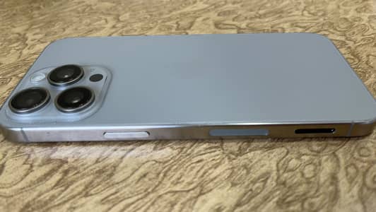 Apple iPhone 15 Pro Max
