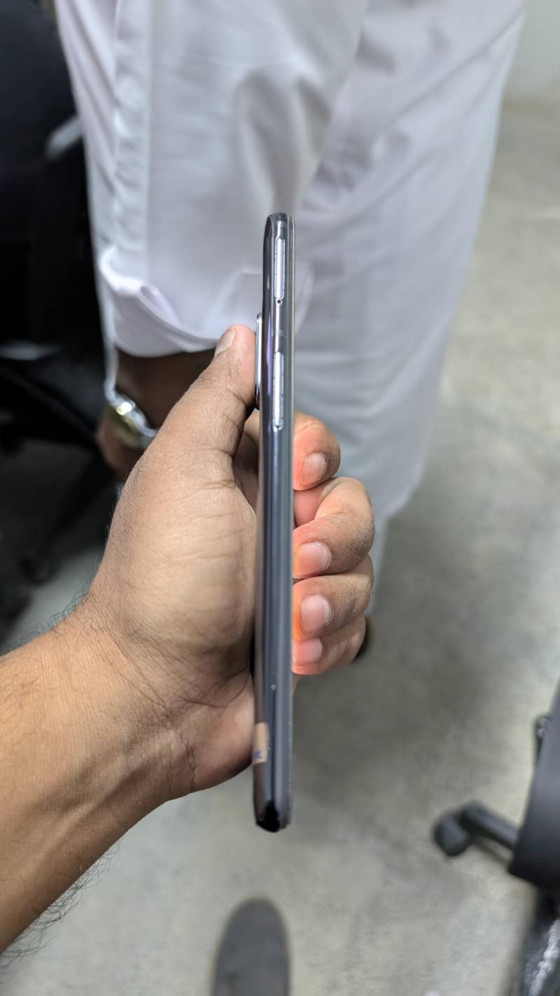 One Plus 7 5