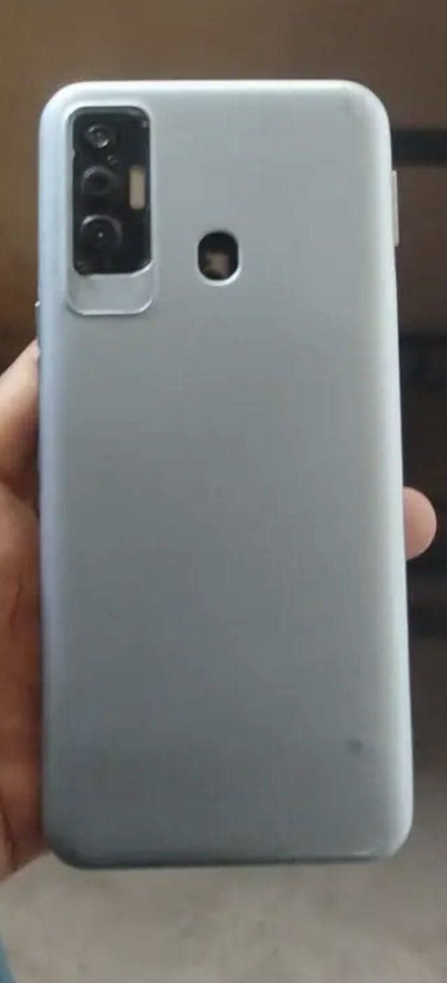 Tecno Camon 17 2