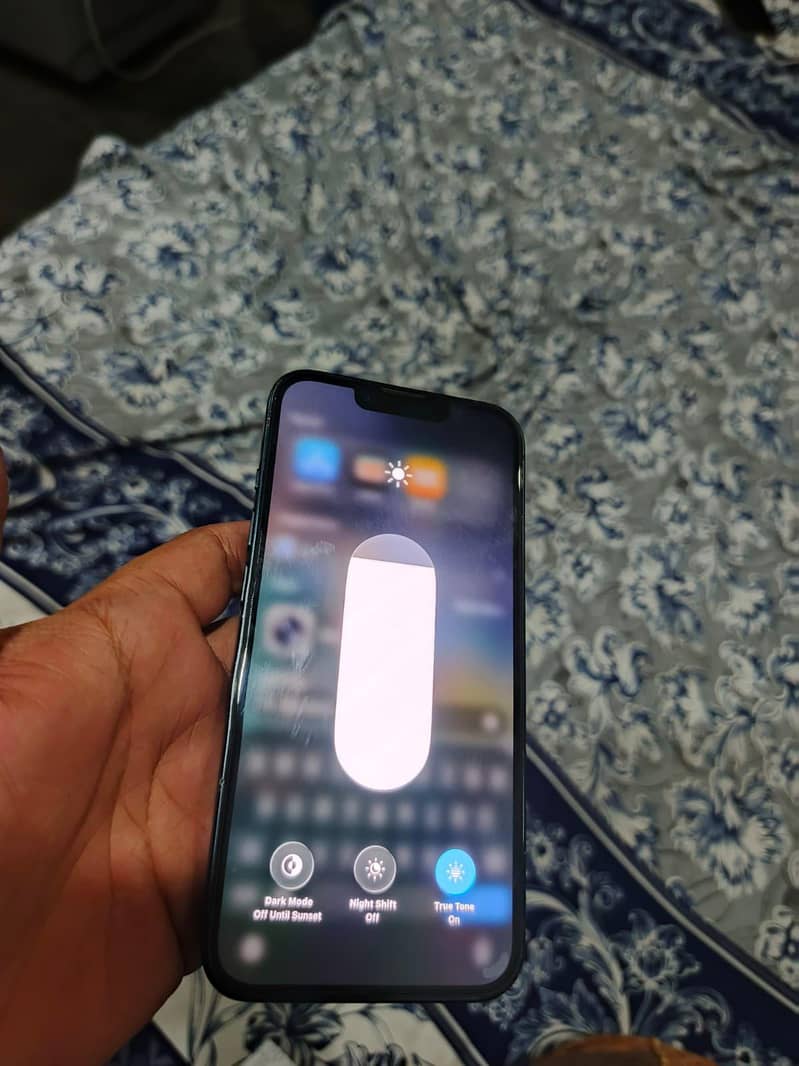 Apple iPhone 14 6