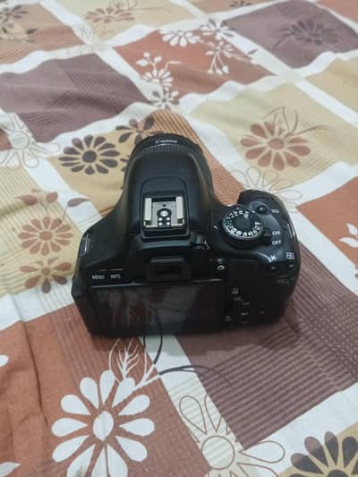 DSLR EOS 600D