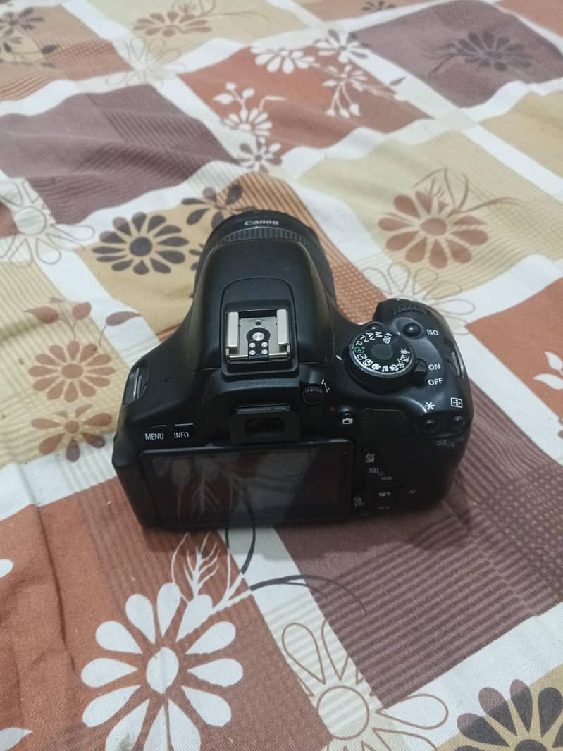 DSLR EOS 600D 0