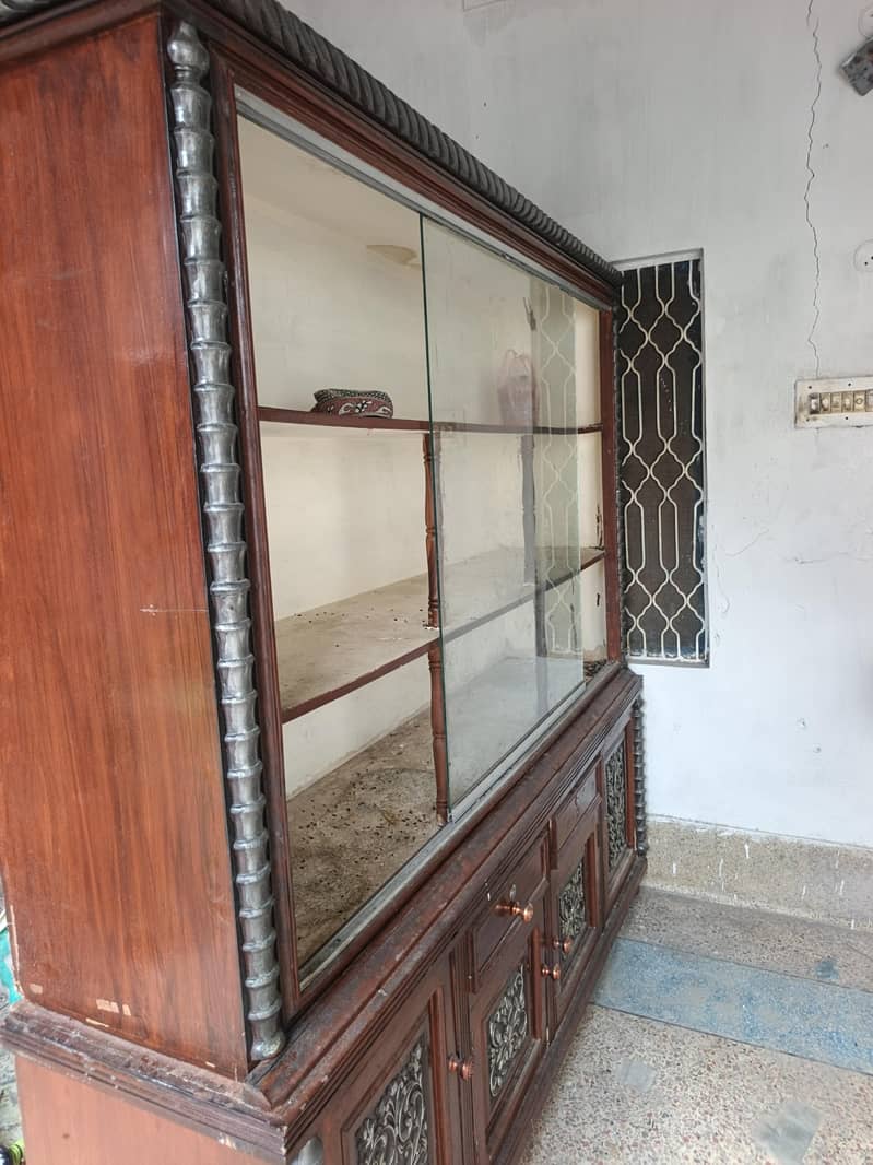 showcase almost new 2