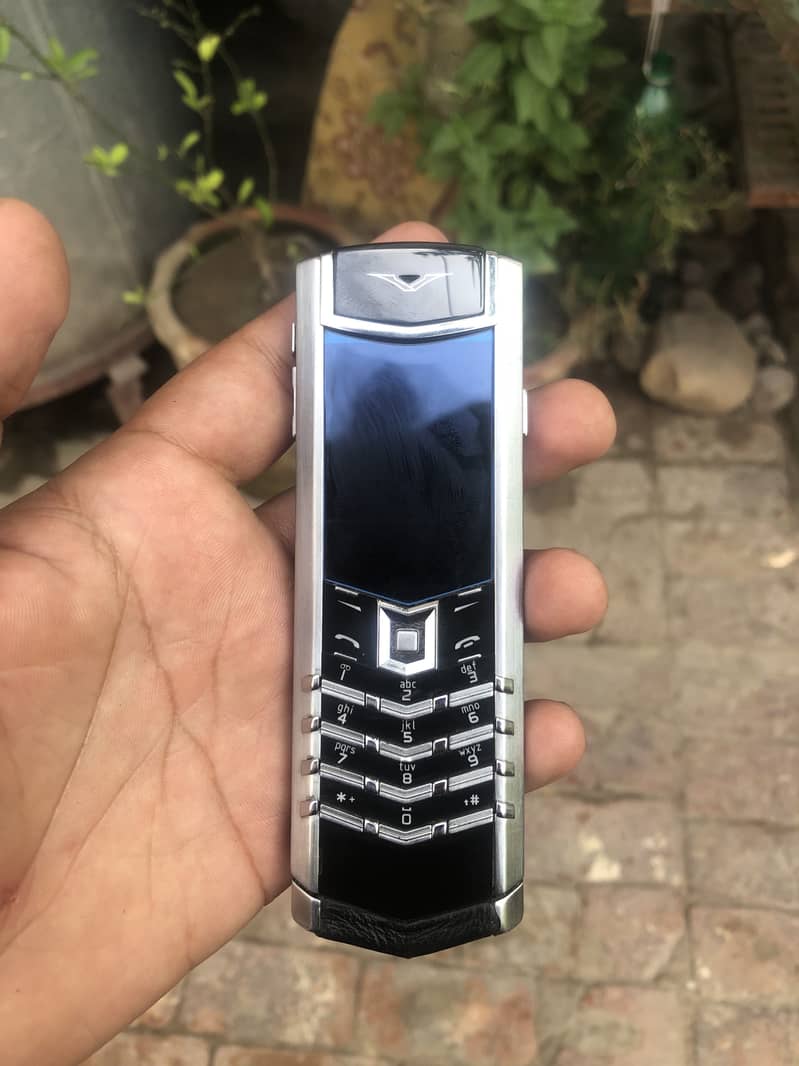Vertu 2