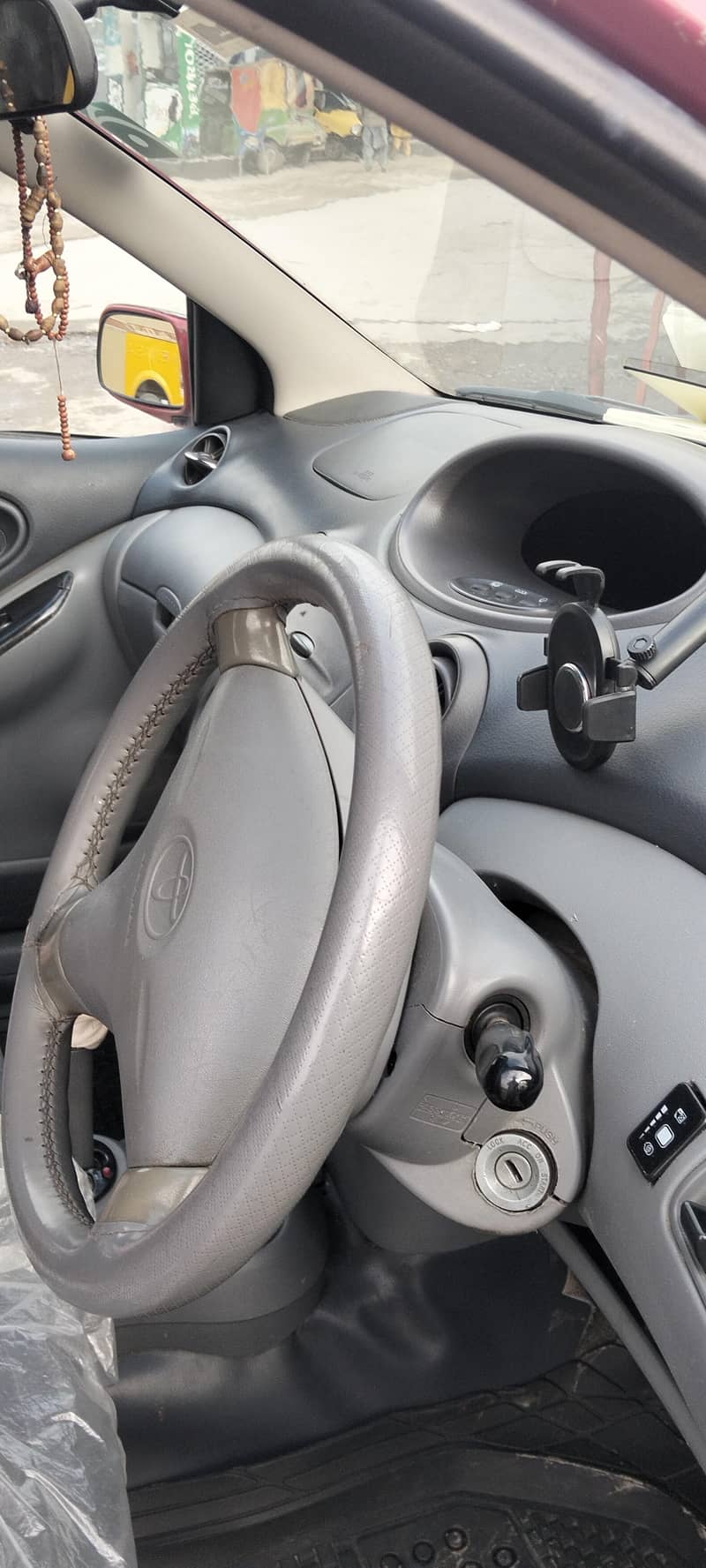 Model 2000 / Import 2013 12