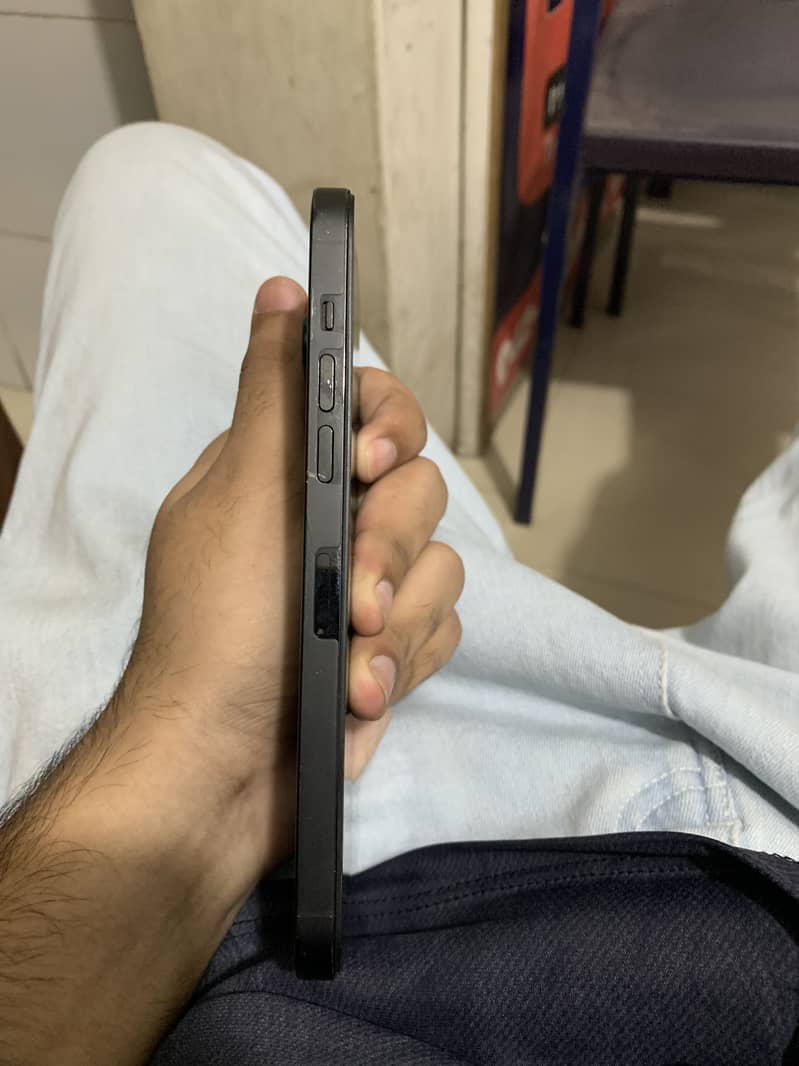 14 pro max 2