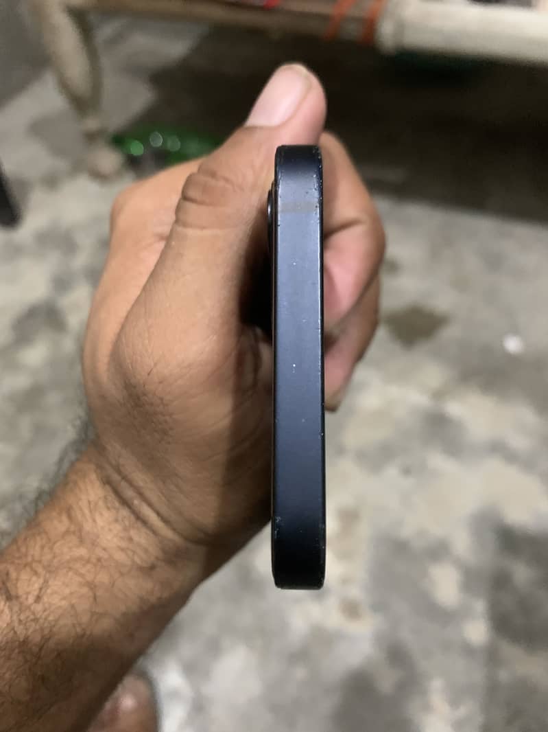 Apple iPhone 11 5