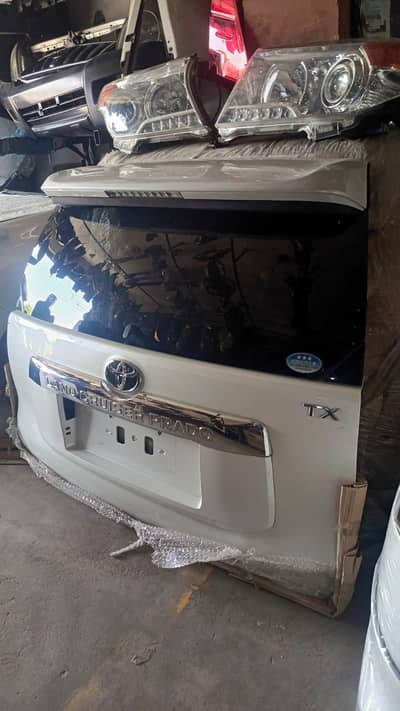 Toyota V8 Pardo TX TXL trunk bonet light all parts available