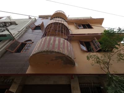 Prime Location Building In Defence View Phase 2 For Rent