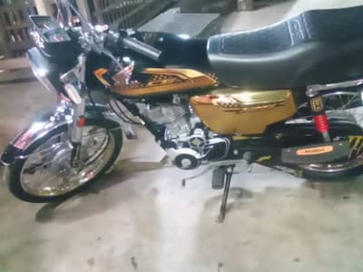 Honda CG 125 Soecial Edition Gold 2025
