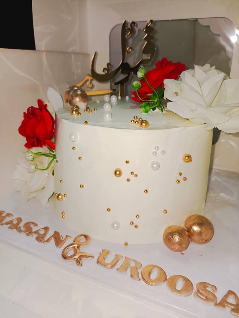 Custom Cakes 2