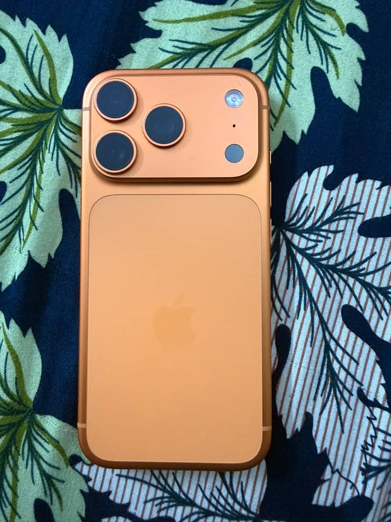 Apple iPhone 17 Pro 0
