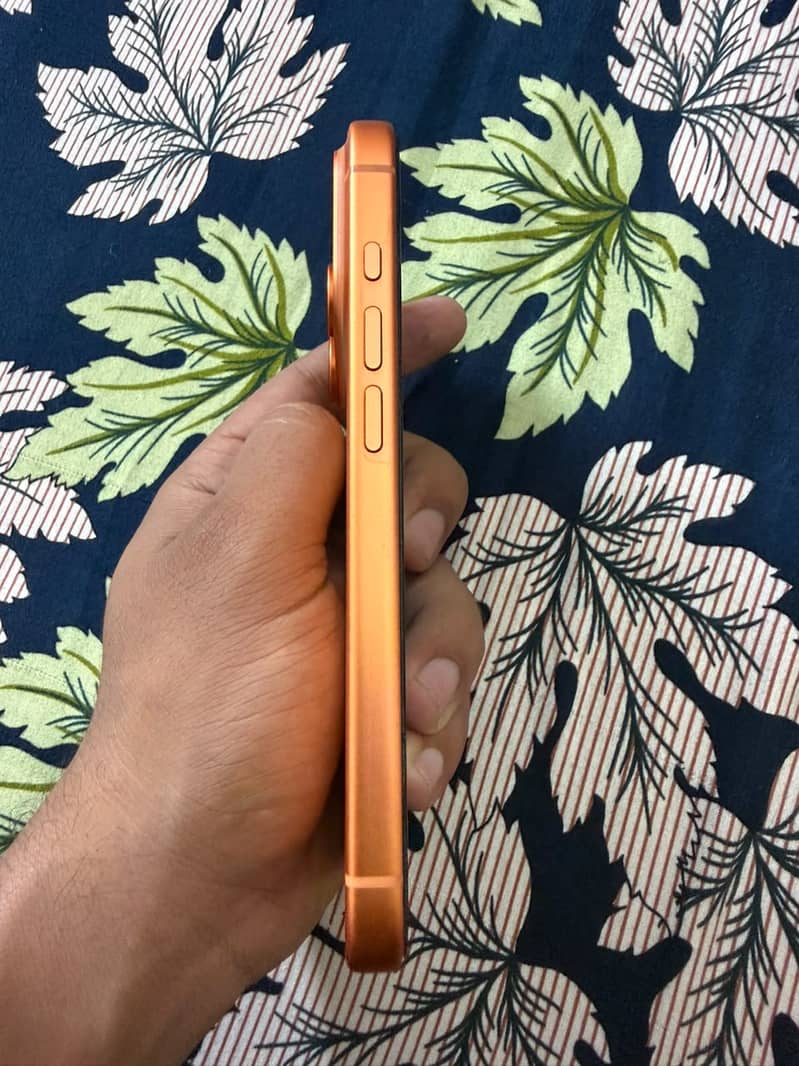 Apple iPhone 17 Pro 6