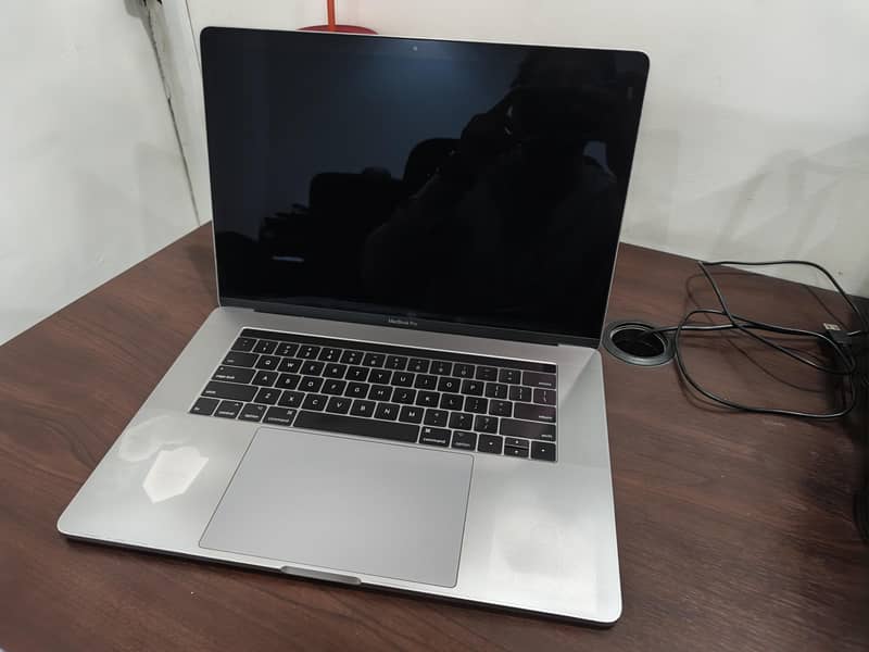 Macbook pro 2017 3