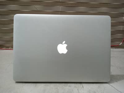 MacBook Pro Retina 15-inch Mid 2015 | Core i7 | 16GB RAM | 256GB SSD