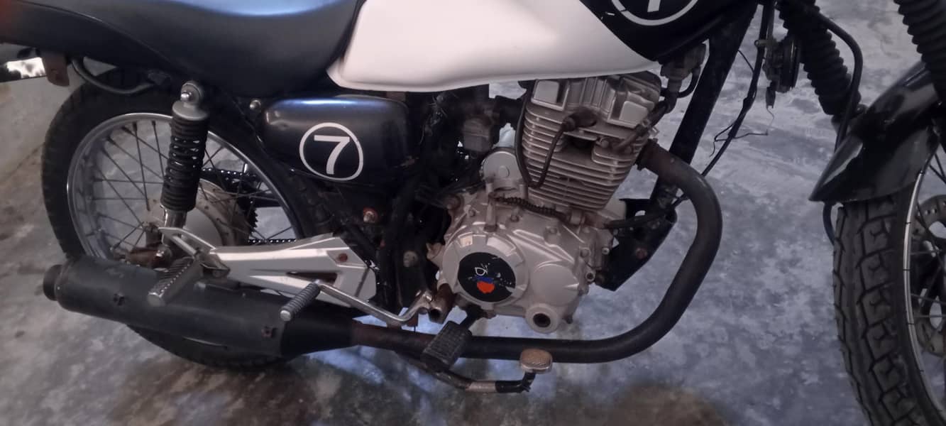 Ravi piaggio 1