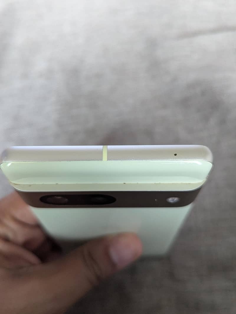 Google Pixel 7 3