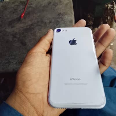 Apple iPhone 7