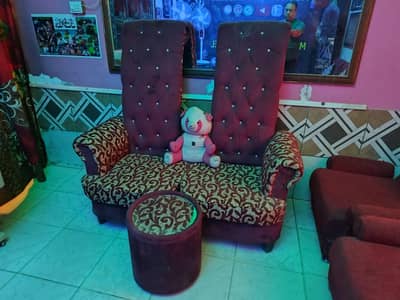 table with 2 sofa