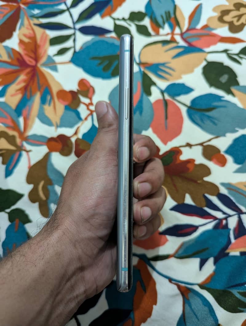 One Plus 8T 2