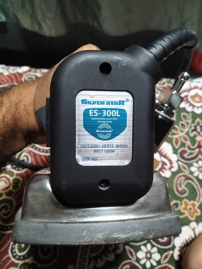 Silver Star ES-300L Industrial Steam Iron